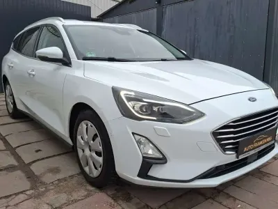Używany Ford Focus Titanium 120 KM (88 kW) 2019 Biały Kombi