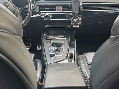 Gebraucht Audi A4 Sport 190 PS (139 kW) 2016 Grau Limousine