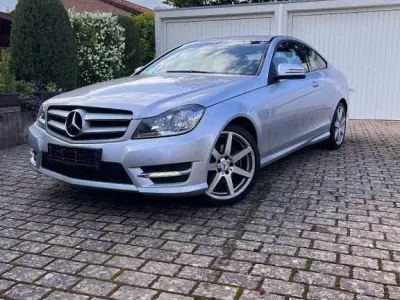 Gebraucht Mercedes C180 AMG line 156 PS (114 kW) 2012 Silber Coupé