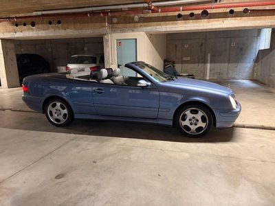 Usata Mercedes CLK200 Elegance 163 CV (119 kW) 2003 Blu Cabrio