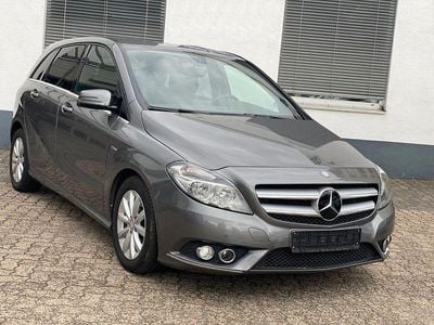 Mercedes B180