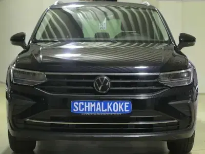Gebraucht VW Tiguan Move 150 PS (110 kW) 2024 Schwarz SUV