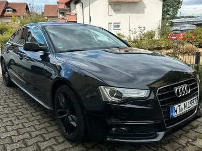Gebraucht Audi A5 Sportback 170 PS (125 kW) 2012 Schwarz Kleinwagen
