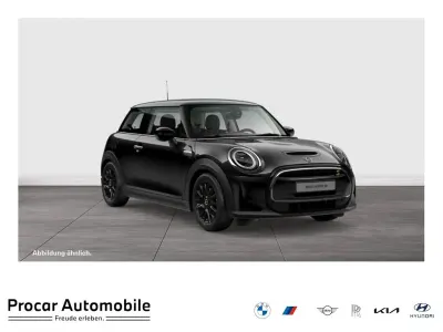 Gebraucht Mini Cooper SE Classic 135 kW (184 PS) 2023 Silber Kleinwagen