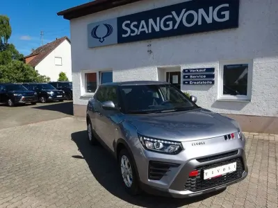 Nuova KGM Tivoli 163 CV (119 kW) 2026 Grigio SUV
