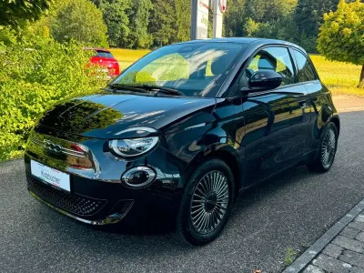Gebraucht Fiat 500e Icon 86 kW (118 PS) 2022 Schwarz Kleinwagen