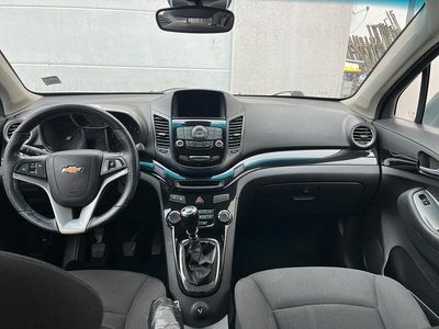 Gebraucht Chevrolet Orlando 163 PS (119 kW) 2011 Grau Van / Kleinbus