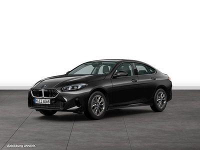 Black sapphire metallic Gebraucht 2025 BMW 220 Shadowline Coupé | 40.034 € (Guter Preis)