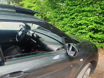 Brugt Citroën C4 Feel 82 HK (60 kW) 2015 Sort Sedan