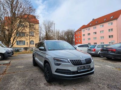 Steelgrau Gebraucht 2019 Skoda Karoq Style SUV | 17.190 € (Etwas zu teuer)