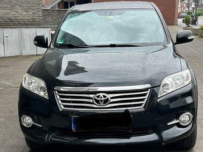 Usata Toyota RAV4 Executive 177 CV (130 kW) 2011 Nero SUV