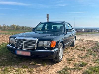 Usata Mercedes E300 180 CV (132 kW) 1989 Blu Berlina