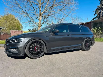 Gebraucht VW Passat 272 PS (200 kW) 2019 Grau Kombi