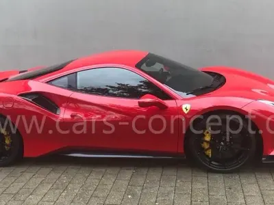 Second-hand Ferrari 488 721 CP (530 kW) 2020 Roșu Cabrio