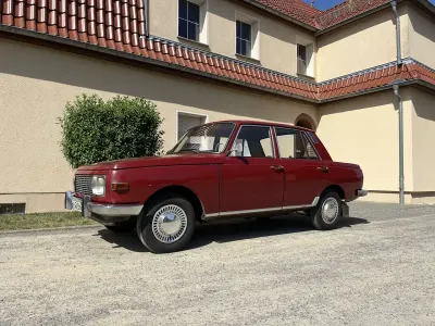 Gebraucht Wartburg 353 61 PS (44 kW) 1966 Rot Limousine
