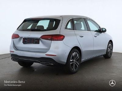 Mercedes B220