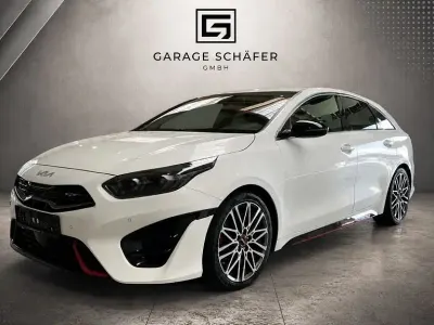 Gebraucht Kia ProCeed GT GT-Line 204 PS (150 kW) 2022 Weiß Kleinwagen