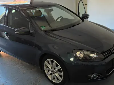 Gebraucht VW Golf VI 122 PS (89 kW) 2009 Schwarz Limousine