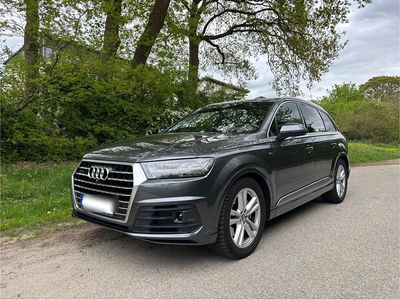 Gebraucht Audi Q7 S-Line 272 PS (200 kW) 2016 Grau SUV