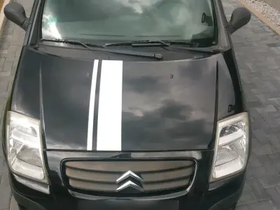 Gebraucht Citroën C2 60 PS (44 kW) 2008 Schwarz Kleinwagen