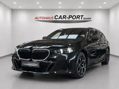 Gebraucht BMW 540 M Sport 303 PS (222 kW) 2025 Andere Limousine