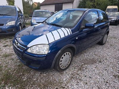 Blau Gebraucht 2004 Opel Corsa Enjoy Limousine | 1.699 € (Etwas zu teuer)