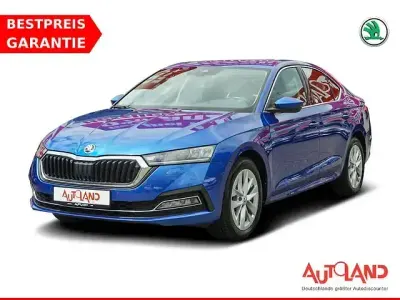 Gebraucht Skoda Octavia Style 204 PS (150 kW) 2022 Blau Limousine