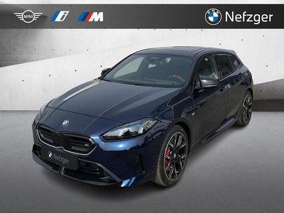 Neu BMW M135 Performance 300 PS (220 kW) 2025 Blau Kleinwagen