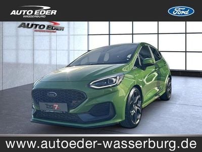Mean green (metallic) Gebraucht 2022 Ford Fiesta ST Limousine | 20.850 € (Fairer Preis)