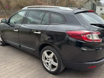 Usata Renault Mégane GrandTour 124 CV (91 kW) 2011 Nero Station wagon