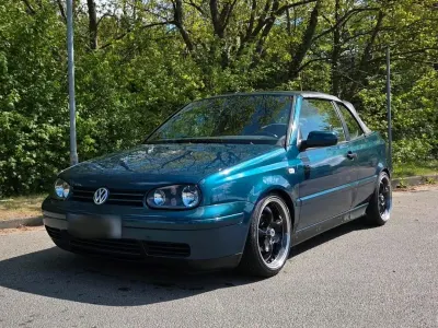 Gebraucht VW Golf 115 PS (84 kW) 2001 Blau Cabrio