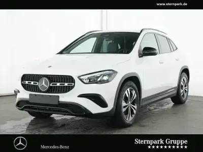Usado Mercedes GLA220 Progressive 190 HP (139 kW) 2024 Branco SUV