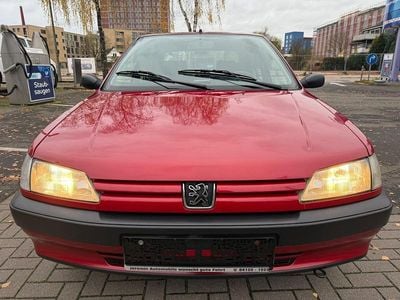 Peugeot 306