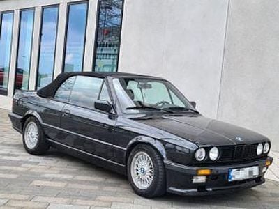 Gebraucht BMW 320 Cabriolet Performance 129 PS (94 kW) 1990 Schwarz Cabrio