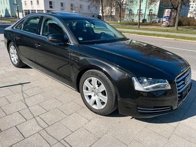 Second-hand Audi A8 Ambiente 250 CP (183 kW) 2013 Negru Berlinǎ