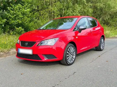 Gebraucht Seat Ibiza CONNECT 75 PS (55 kW) 2016 Rot Limousine