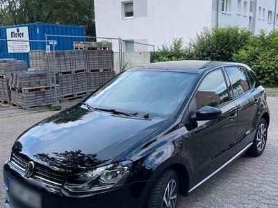 Second-hand VW Polo Sound 75 CP (55 kW) 2017 Negru Hatchback