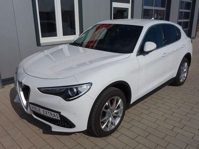 Gebraucht Alfa Romeo Stelvio Super 209 PS (153 kW) 2019 Weiß SUV