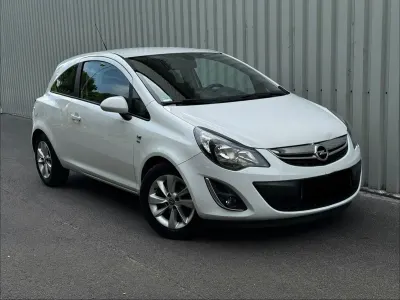 Gebraucht Opel Corsa Energy 95 PS (69 kW) 2014 Weiß Kleinwagen