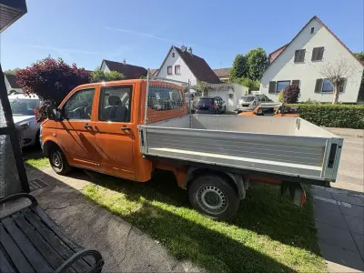 Gebraucht VW Transporter 140 PS (102 kW) 2014 Orange Van
