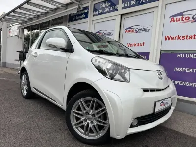 Gebraucht Toyota iQ 98 PS (72 kW) 2014 Weiß Kleinwagen