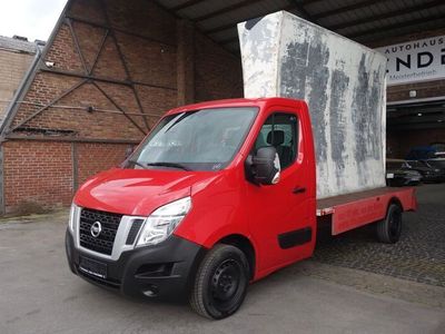 Nissan NV400