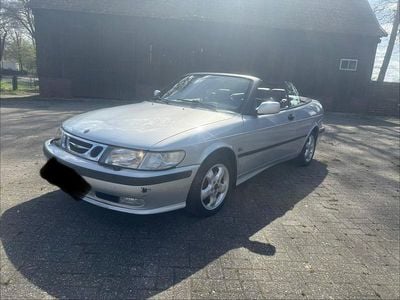Second-hand Saab 9-3 Cabriolet 150 CP (110 kW) 2001 Argintiu Cabrio