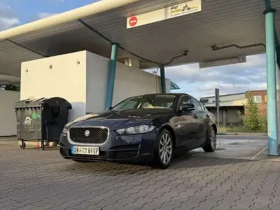 Gebraucht Jaguar XE Prestige 179 PS (131 kW) 2016 Limousine