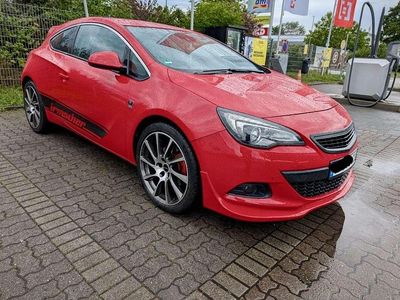 Opel Astra GTC