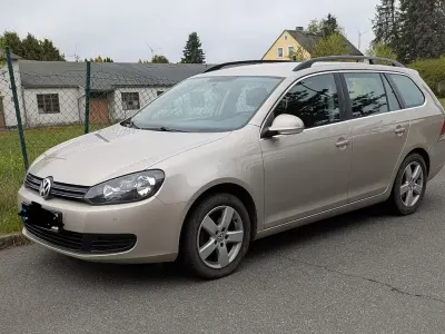 Gebraucht VW Golf VII 105 PS (77 kW) 2013 Beige Kombi