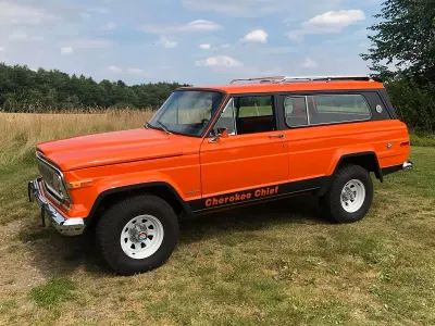 Gebraucht Jeep Cherokee 175 PS (128 kW) 1978 Orange SUV