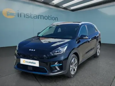 Gebraucht Kia e-Niro 150 kW (204 PS) 2022 Schwarz SUV