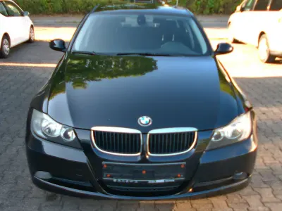 Gebraucht BMW 318 129 PS (94 kW) 2006 Other Limousine