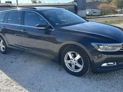 Gebraucht VW Passat R-line 150 PS (110 kW) 2019 Grau Kombi